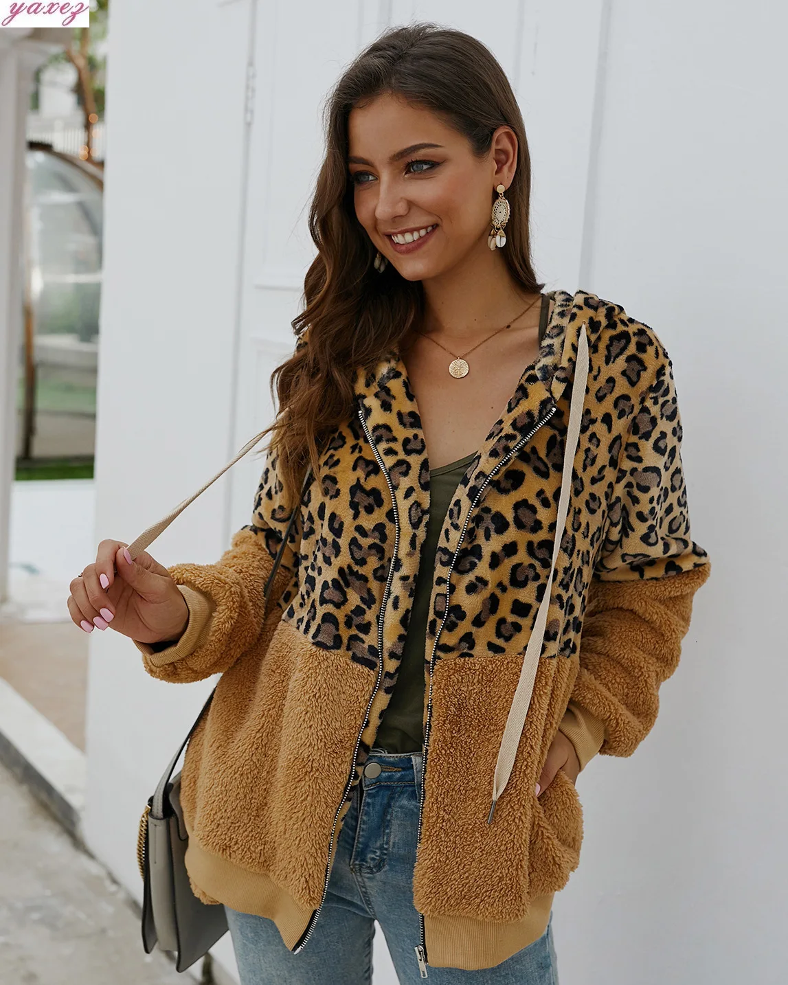 New Winter Fashion Leopard Patchwork Women's Jackets Faux Fur Plush Flocking Keep Warm Hoodies Zipper Ladies Coat