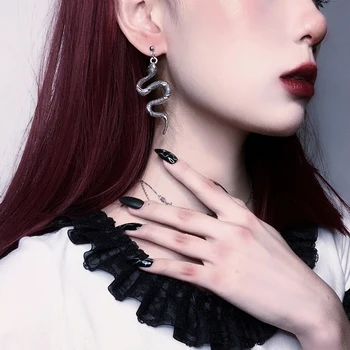 

1Pcs Retro Vintage Gothic Rock Punk Snake Shape Ear Cuff Earring Earrings for Women Men Ear Clip Cartilage Piercing Jewelry