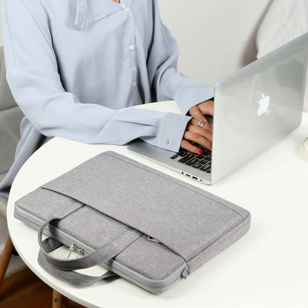 Borsa Per Computer Portatile 15.6" RAVUO – Nylon Impermeabile, Leggera, Antiurto, Tracolla Regolabile, Unisex
