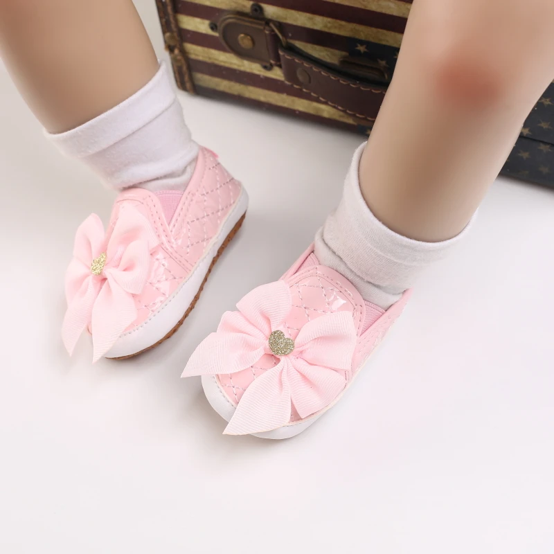 Newborns Fashion Solid Color Casual Shoes Princess Shoes Soft-soled Sneakers 0-18 Months Baby Bed Shoes Baby Walking Shoes