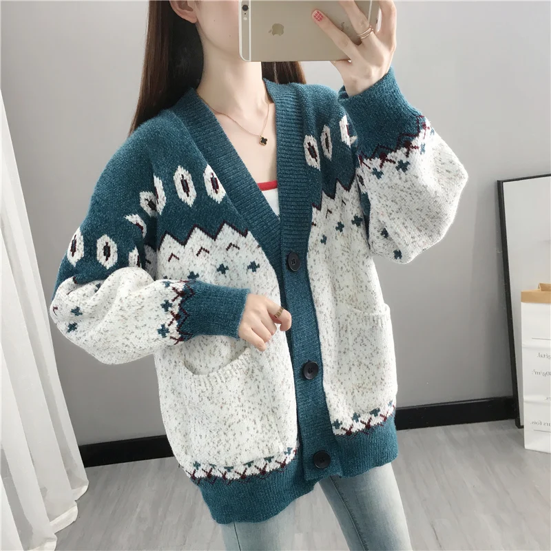 

No. 5, row 7, room 208463] real shot chenille V neckline color contrast pocket cardigan [1588] 43