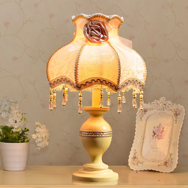 

Red Flower Designer Desk Table Lamp Reading Study Lighting Antique Design Dressing Lamp Tiffanylamp Gold Office Home Decor