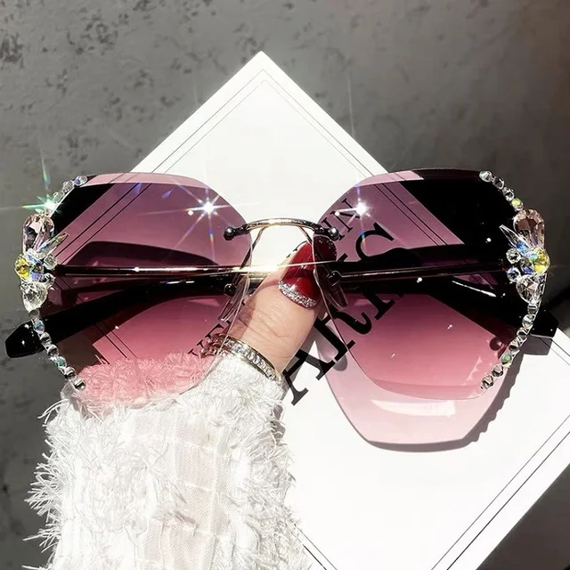 2022 Luxury Brand Design Vintage Rimless Rhinestone Sunglasses Women Men Fashion Gradient Lens Sun Glasses Shades for Female Purple