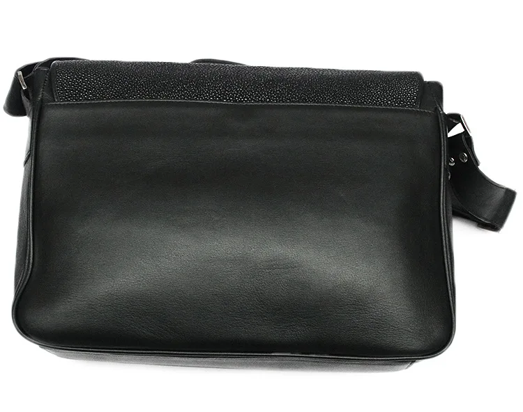 00E5F32C4B0285D8BD16D5FA4B9B5AAA