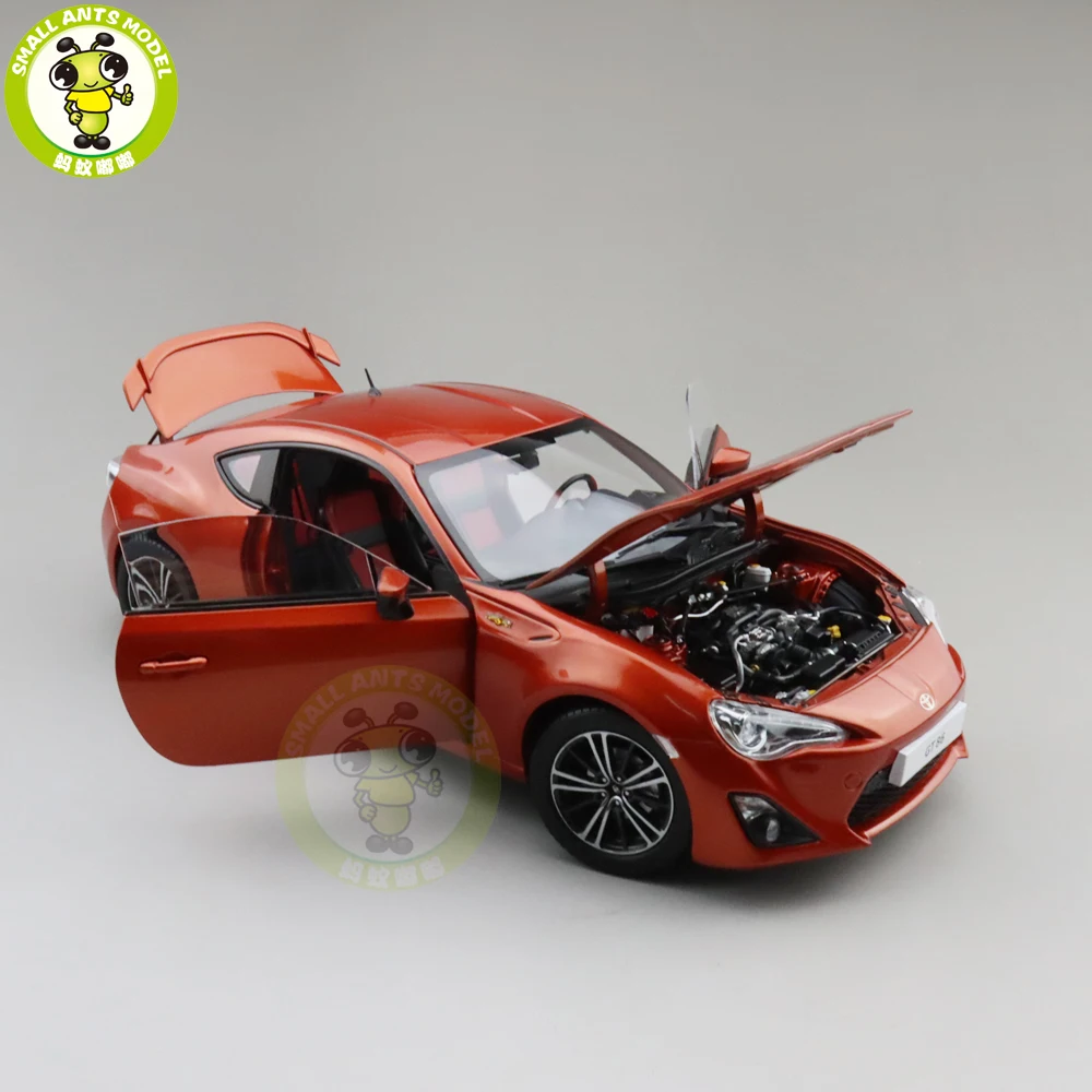 1/18 86 GT GT86 гоночный автомобиль литая модель автомобиля игрушки для мальчиков и девочек Подарки