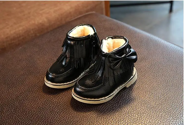 Girls Snow Boots Winter Children's Martin Boots 1-6 Years Old Girl Tassels In The Boots and Velvet Thick Warm Cotton Shoes