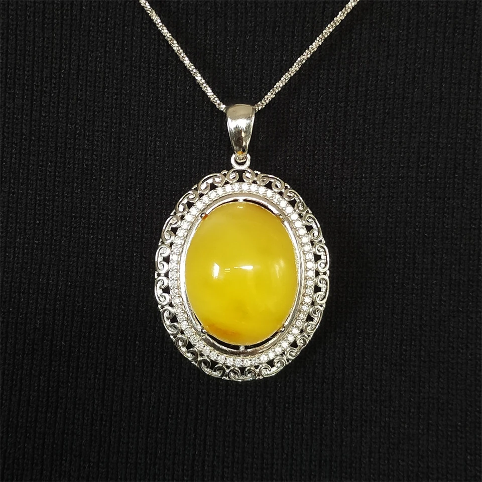 

CHUTANG Necklace Pendants S02 Weighing 7.8 grams Natural Gem Stones Pendant with S925 silver inlay (No. S02)