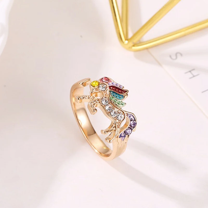 

2019 Fashion Cartoon Cute Unicorn Ring Adjustable Alloy Crystal color Rhinestone Finger Rings Jewelry for Women Wholesale gifts