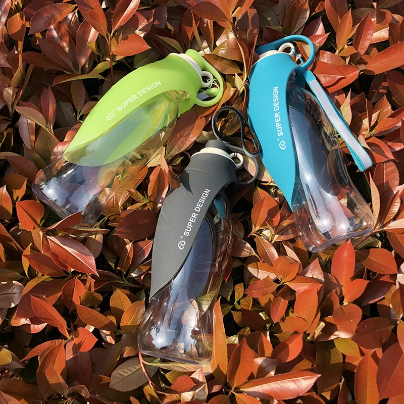 Portable Leaf Shaped Pet Dog Water Bottle Dogs Outdoor Drinking Fountains For Travel Silicone Drinking Device