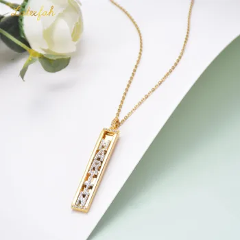 

Lateefah Customized Fashion Copper Name Necklace Personalized Letter Square Bar Custom Gift Girlfriend Pendant For Women Men