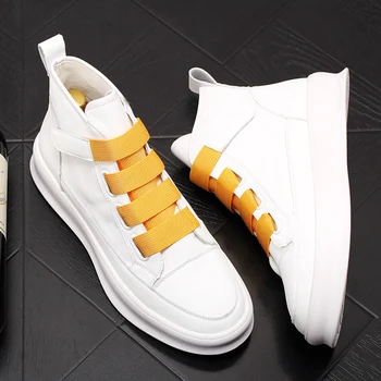 

2020 Luxury designer Men White Casual Boots Men Round Toe British Man Trending Leisure sneaker Younger Flat Platform Street Shoe