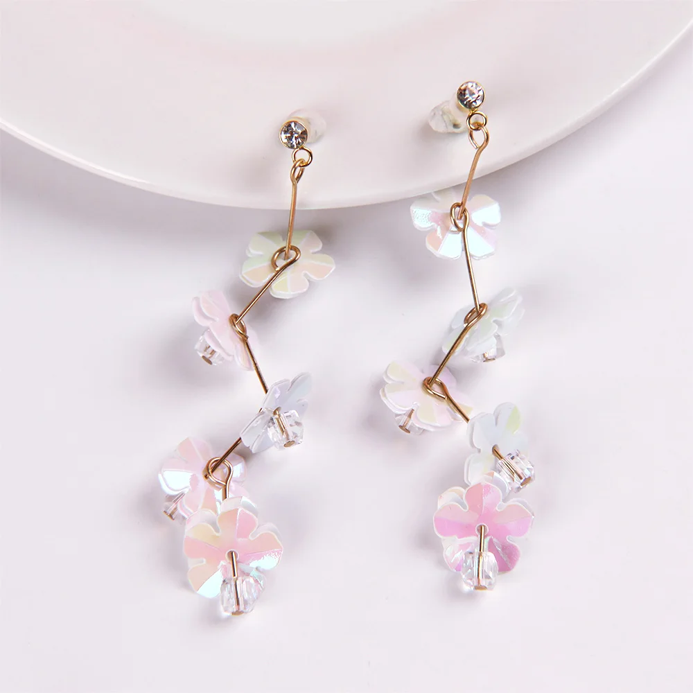 

Lovely Flower Stud Earrings White Pink Petal Earrings Tortuous Long Earrings Women Girls Party Banquet Jewelry Gift