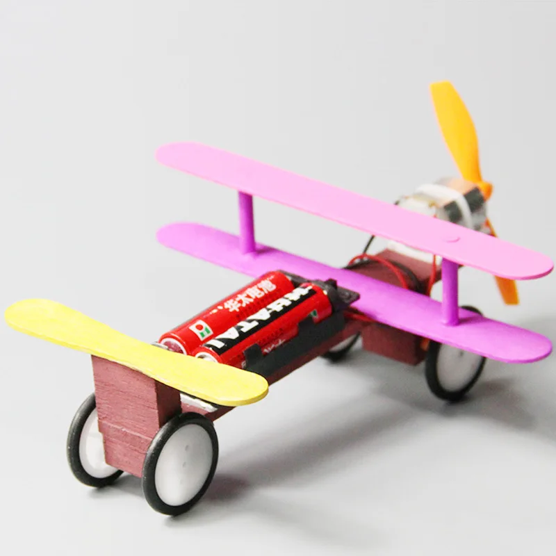 

Children Science And Technology Small Production Handmade DIY Creative Wood Electric Glider Science Experiment Model Toy Materia