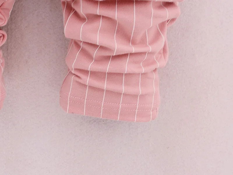 3369029458_1437640767