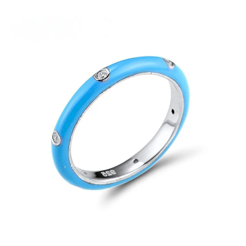 Bague vintage en argent avec zircons incrustés bleu et blanc