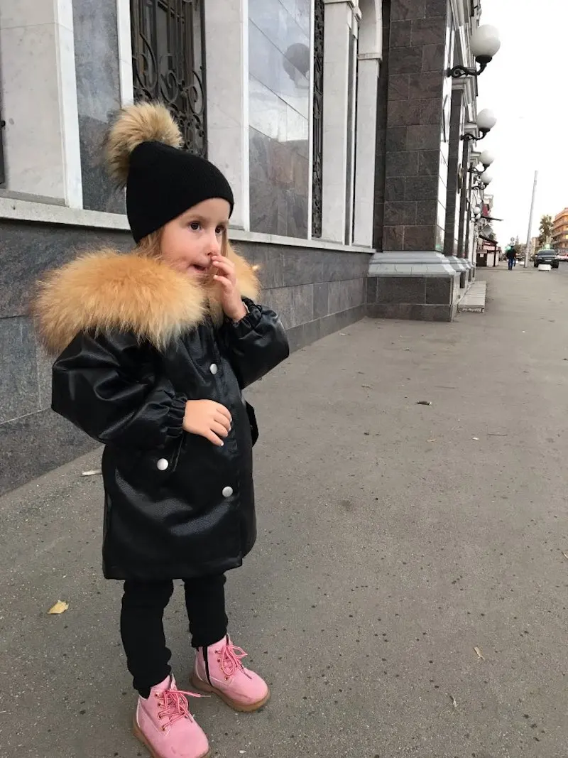 Зимняя теплая Модная длинная верхняя одежда из искусственной кожи с капюшоном для девочек-подростков 3-8, 10, 12 лет