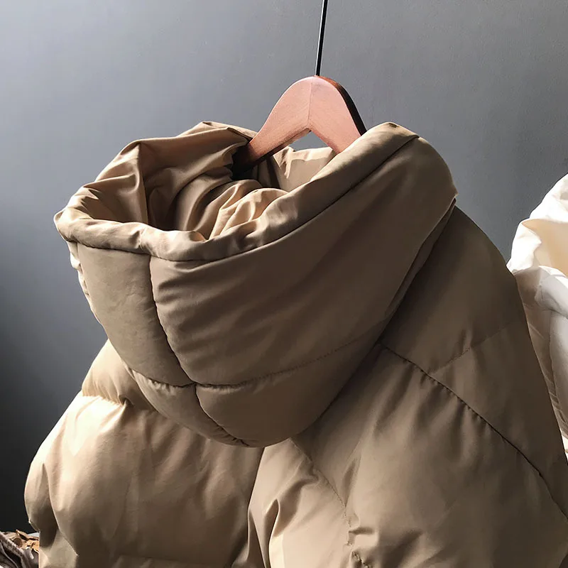 Короткие хлопковые женские зимние новые студенческие простые куртка с капюшоном Женская Толстая Теплая Повседневная куртка