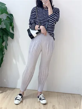 

Autumn new Miyake pleated pants stretch comfortable elastic waist thin section thin feet pants free shipping