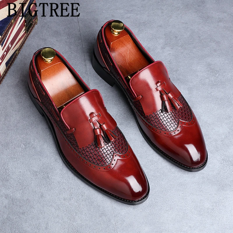 

Fashion Brogues Loafers Brown Shoes Fringe Business Shoes Men Italian Shoes For Men Туфли Мужские Классические Sapato Social