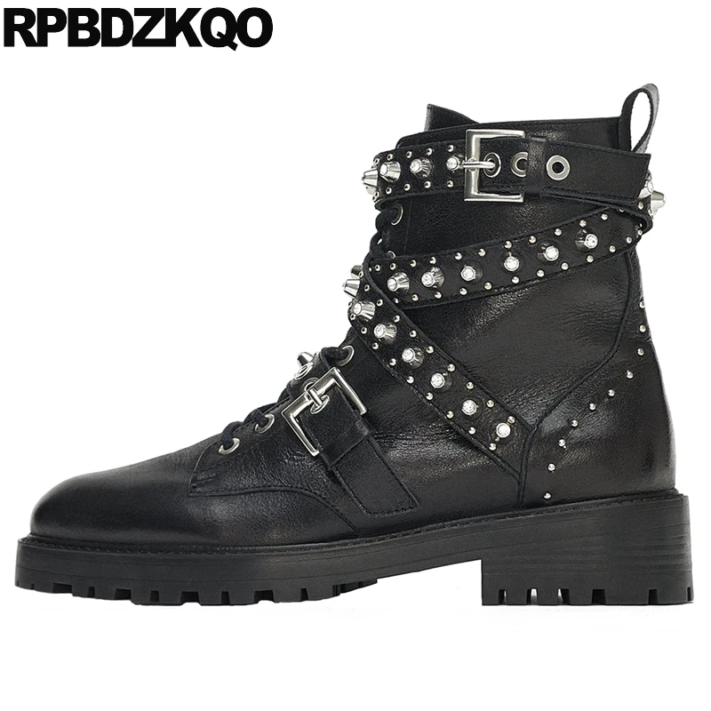 

designer shoes women luxury 2019 high quality rivet winter studded rock round toe flat lace up black metal fall short ankle fur