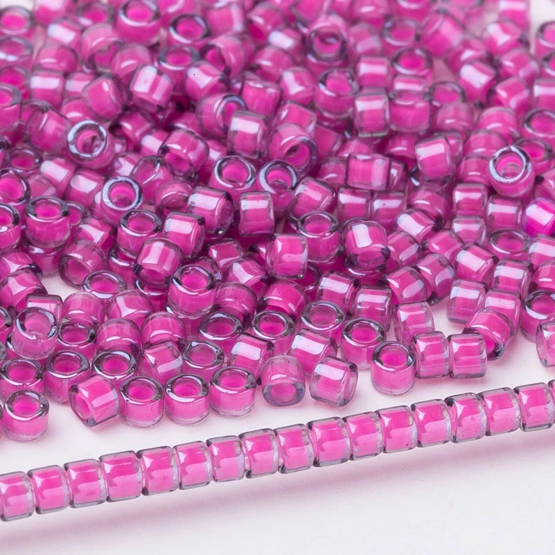 Soeather японский Seedbeads Miyuki Delica 11/0 DB2031 красный зеленый цвет Непрозрачное ожерелье родные Бисероплетение в одежде 6 г about1200шт - Цвет: DB2048