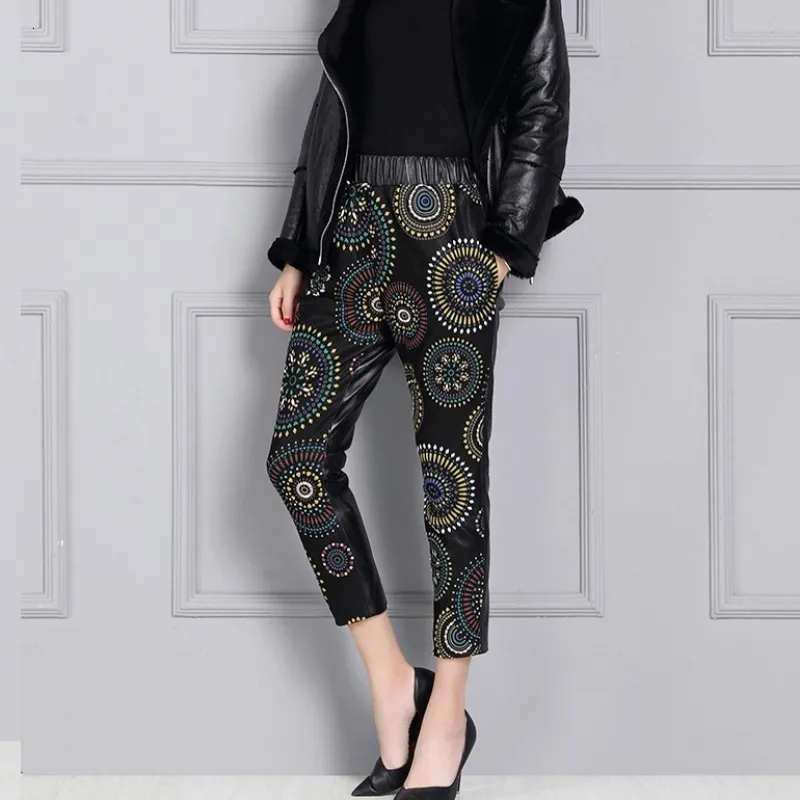 Echt Leer Hoge Taille Harem Potlood Broek Vrouwen Mode Printing Enkellange Schapenvacht Echt Leer Merk Luxe Broek Echt Leer Hoge Taille Harem Potlood Broek Vrouwen Mode Printing Enkellange Schapenvacht Echt Leer Merk Luxe Broek