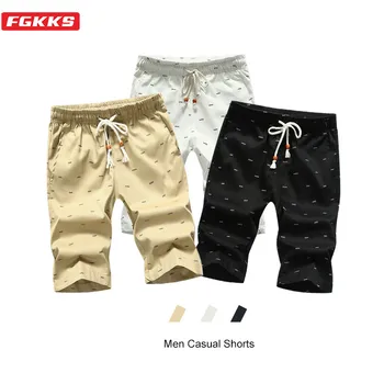 

FGKKS Summer New Men's Casual Shorts Trend Brand Men Slim Five-Point Pants Breathable Print Beach Shorts Male