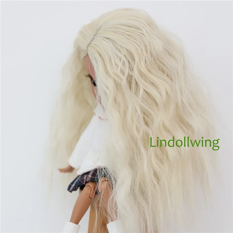 9-10 inch Blyth Wig Long Blonde Curly Hair 4