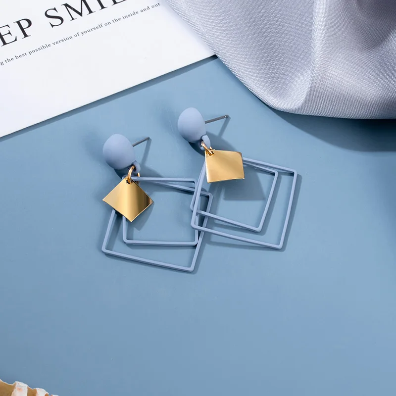 BLINLA 2021 New Korean Blue Geometric Acrylic Earrings for Women Fashion Bohemian Round Drop Earrings Party Brincos Jewelry Giuy