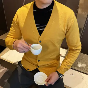 6 Color sólido ajustadas coreanas Chaqueta de punto para Hombre hombres suéter ropa Casual caliente tendencia Herren Jersey Abrigo Hombre negro amarillo