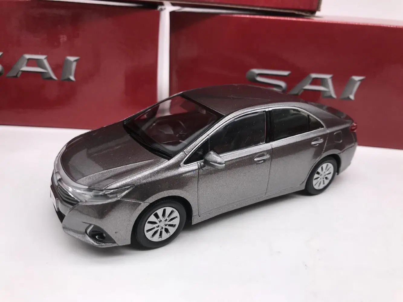 1 Оригинальная фабрика 1:30 Тойота Сай Игрушечная машина из сплава игрушки для детей литой модельный автомобиль подарок на день рождения - Цвет: 1