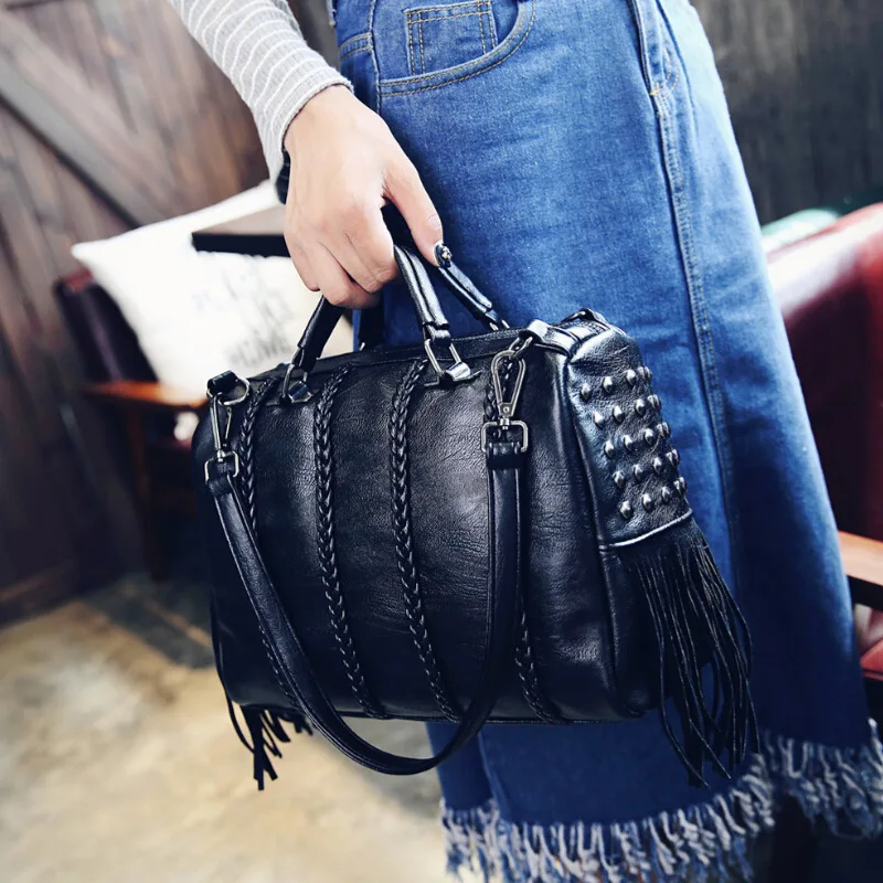 

PU Leather Rivet WOMEN'S Shoulder Bag Pillow-Shaped Boston Trend WOMEN'S Bag Solid Color Rivet Women's Handbag Wholesale
