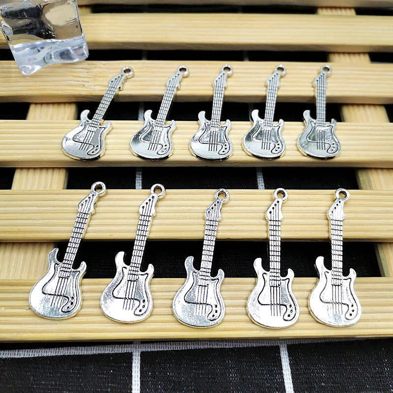 

10pcs / 1Pack Personality Jewelry Pendant Accessories Silver Music Guitar Model Metal Jewelry Keychain Necklace Ornament