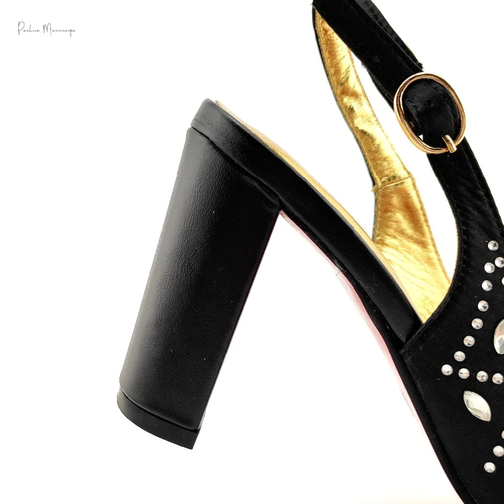 83BAF7C5CE412CB2EE94679115B4ECEB