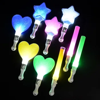 

Light Stick Heart Concert Props Glowing Stars Five-pointed Star Magic Wand Light Stick Toy