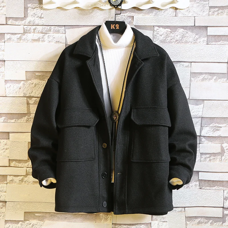 

Short Woolen Coat Men's Fashion Solid Color Casual Lapel Woolen Jacket Man Streetwear Wild Loose Woolen Overcoat Plus Size M-5XL