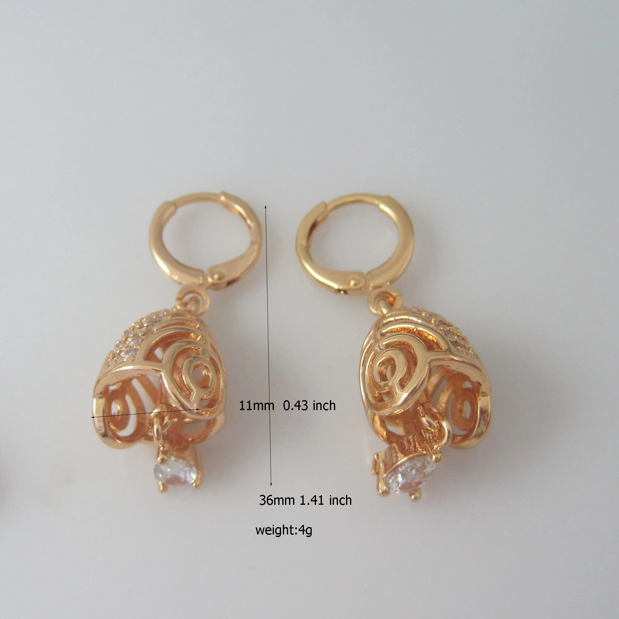 

ORDER 10$ SHIP WITH TRACKING CODE/- YELLOW GOLD GP DANGLE TALL 1.41 inch EARRING WIND AEOLIAN BELL WITH STONES FOUR　STYLES