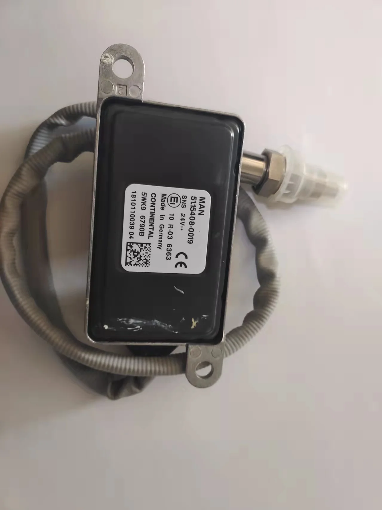 NOx sensor 5WK96790B 51.15408-0019 car accsesories
