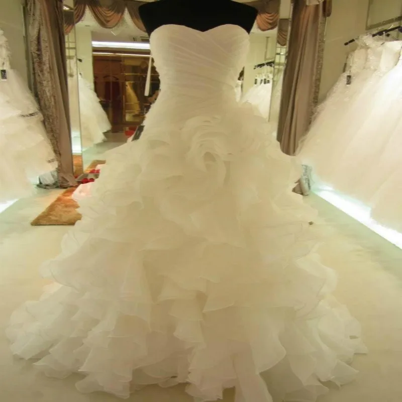 

1PCS New White-tailed Big-tailed European, American and Chinese Brand Wedding Dress High-end Large Size Wedding Dress 2019