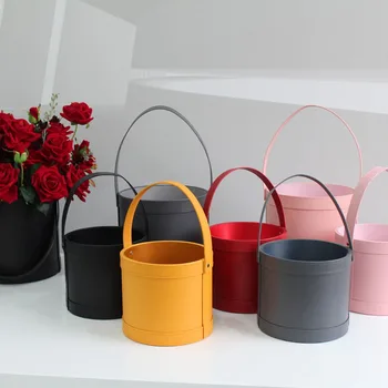 

Flower Packaging Box Round Leather Gift Box Practical Case Candy Storage Bucket with Lid Household Decor for Wedding Party