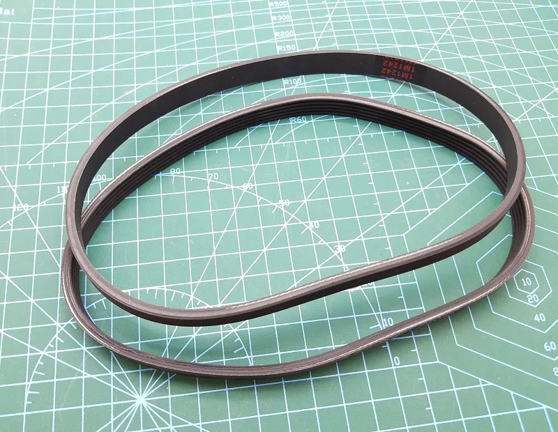 170j Pj432 Ribbed Belt Rubber Conveyor Belt For Treadmill / Woodworking