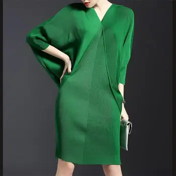 

Trendy New Crimp Bat Sleeve Design Dress Big Size Loose Large Size Solid Color Dress Women Fashion