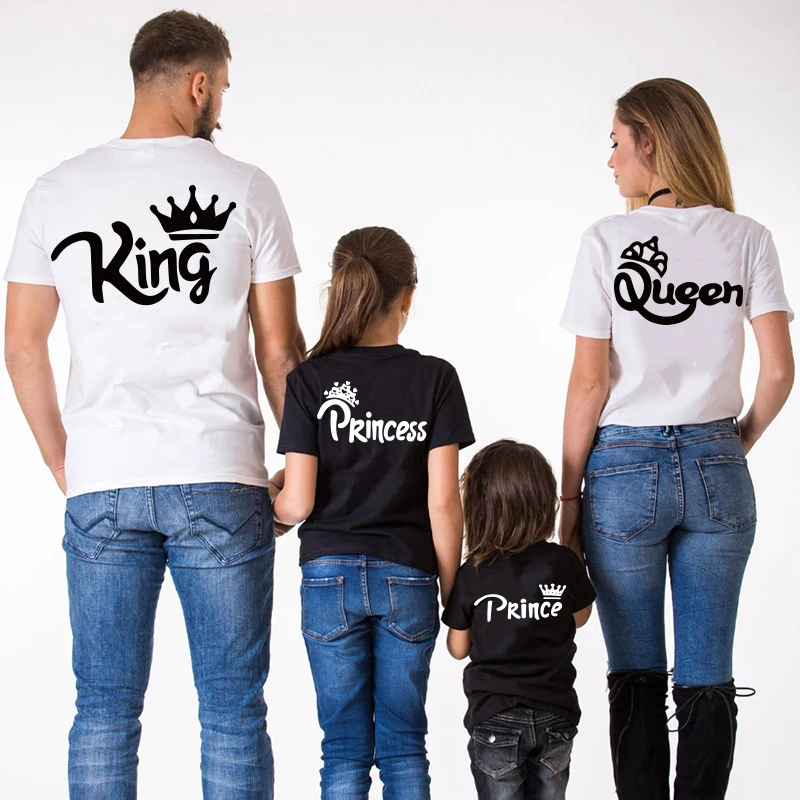 family matching t-shirts