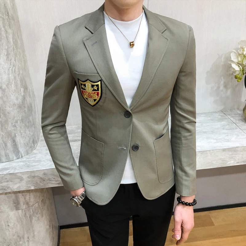 

Men Gold Embroideried Blazer Slim Fit New Spring Singer Host Costume European Style Studio Stage Wear Terno Masculino