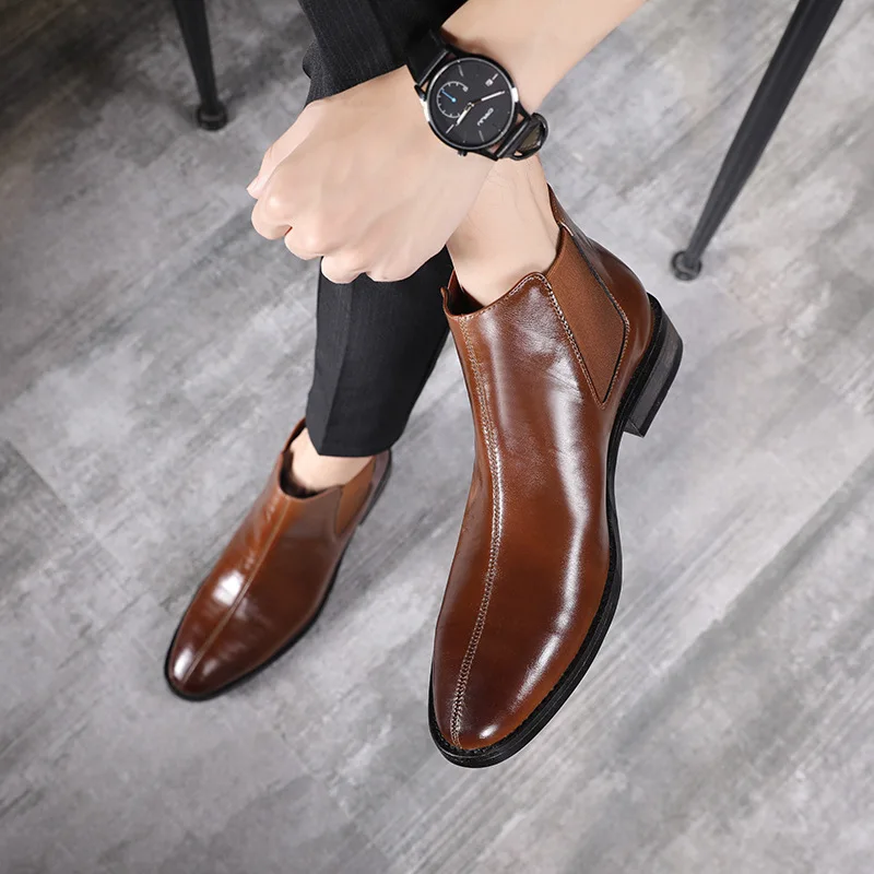 

2019 Winter PU Leather Chelsea Boots Men Pointed Toe Elastic Band Ankle Boots Low Heel Casual Motorcycle Shoes