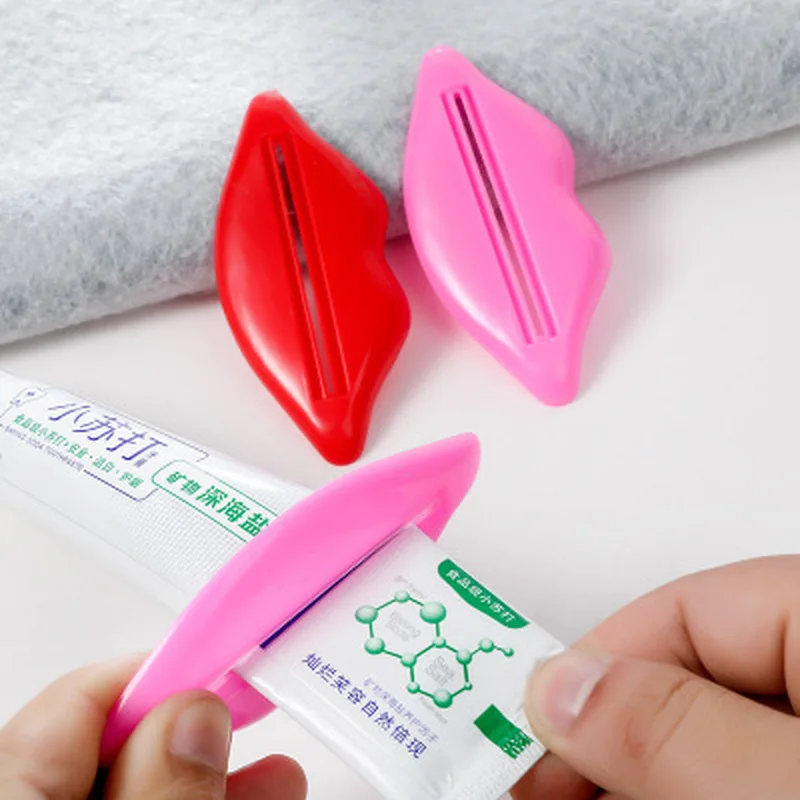 1PC Hot New Toothpaste Tube Squeezer Sexy red Lip shape Bathroom Dispenser Cream Color At Random 93x42mm | Дом и сад
