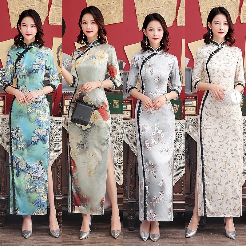 

2020 new silk long 7 / 4 sleeve cheongsam with lace edge, standing collar performance, daily cheongsam