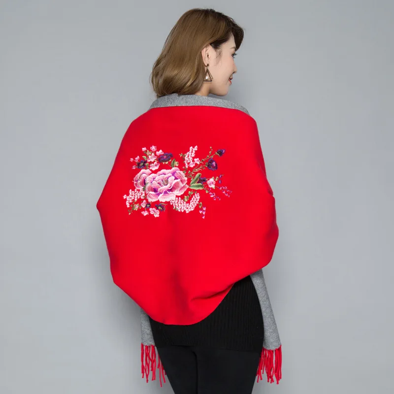 

Knitted Shawl Marriage Embroidered Coat Batwing Shirt Cloak Shawl Autumn And Winter Mink Cashmere Mantle with Sleeves 2018 New S