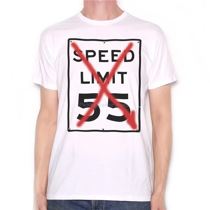 Вдохновленный Cannonball Run T Shirt-55 Mph Road Sign Spray 80's Movie Tee! Для мужчин одежда футболка |