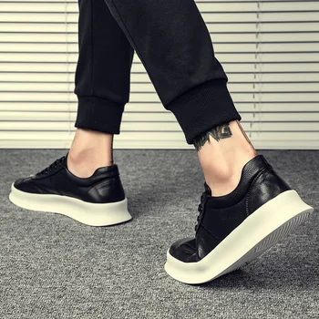 

Genuine Leather Men Shoes Footwear High Quality Man Lace-up Casual Flats Students board Britain All-matching Korean Style shoes